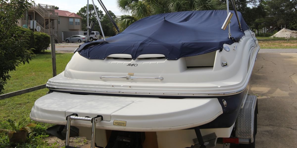 2005 Sea Ray Sundeck 240 in Pensacola, FL